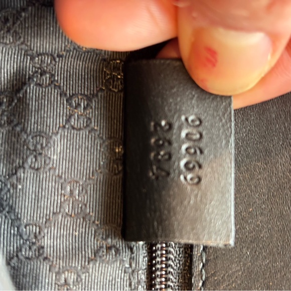 Gucci Navy & Black Canvas & Leather Messenger Tote with Striped Adjustable Strap - Picture 7 of 9